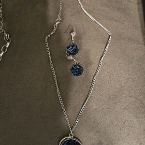 Dark blue and silver circular disc necklace and earrings set